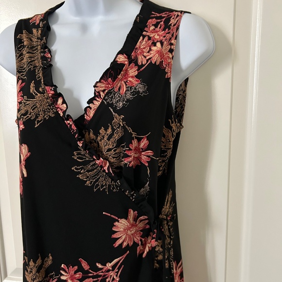 Biaggi Flowers Wrapped Dress Size Small - Picture 2 of 7